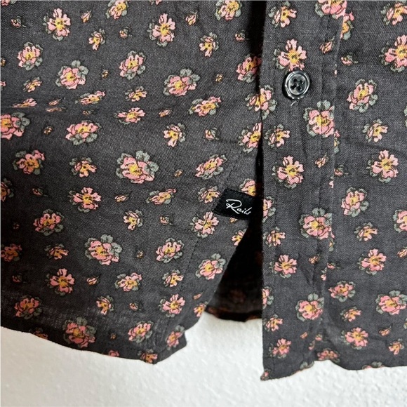 Rails Men’s Short Sleeve Button-Down Shirt in Poppy Print - Picture 4 of 5